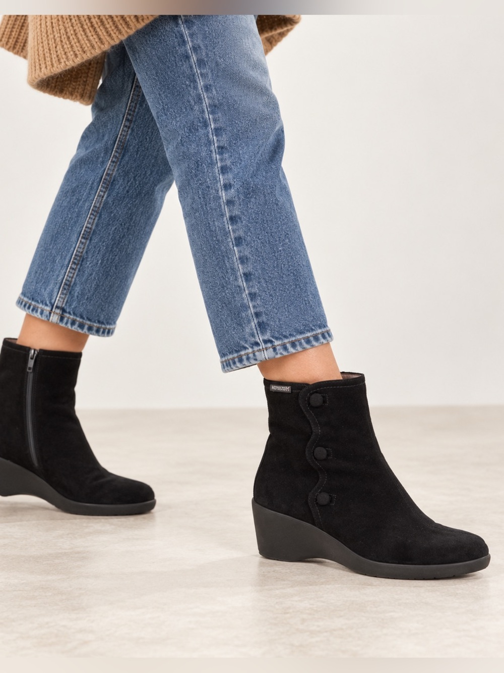 Mephisto Black Suede Leather Booties SZ 7.5 $320